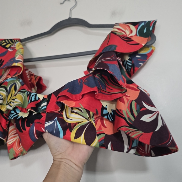 Alexis Multicolor Floral Ruffle Crop Top Red Green Yellow Tropical Vacation - Picture 4 of 9
